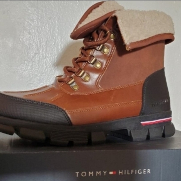 Tommy Hilfiger Men's Idan Fold Down Faux Shearling Duck Boots Men's Shoes - Picture 5 of 7